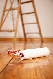 festés felújított parkettán