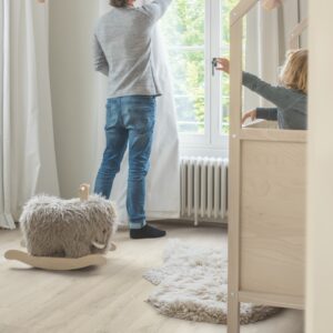 Élénkszürke Tölgy Quick Step - Laminált padló