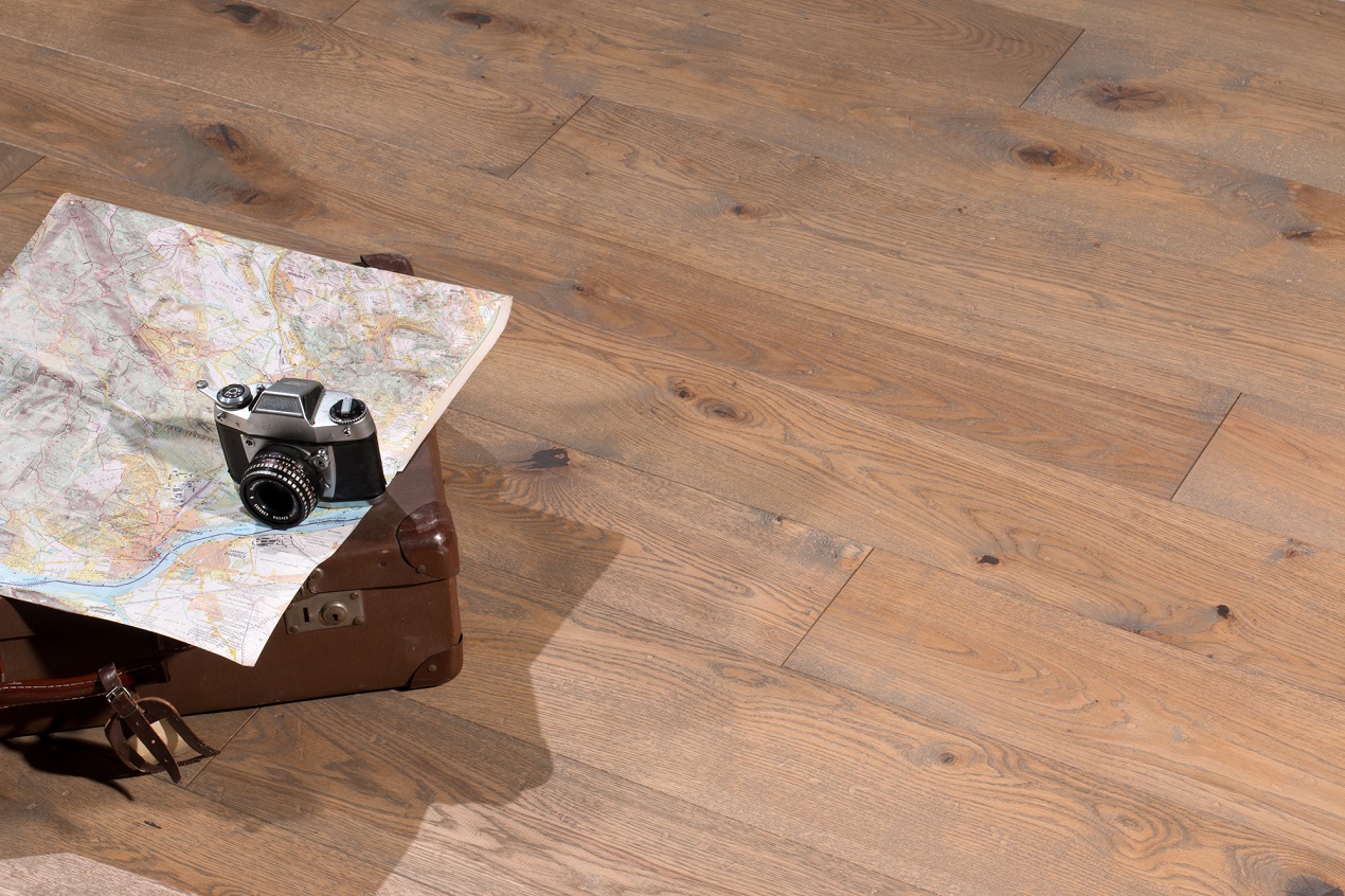 Tölgy klasszikus Cottagegrey Tölgy klasszikus Cottagegrey svédpadló