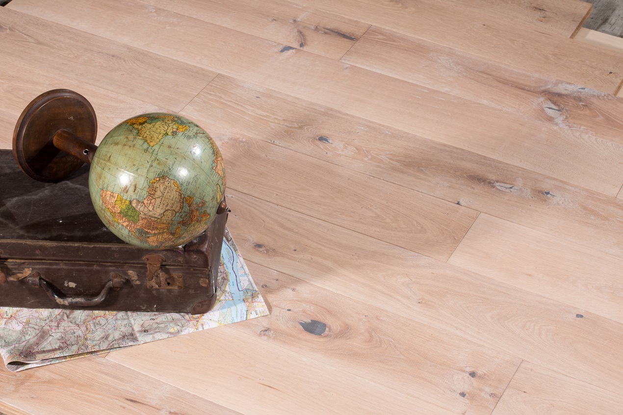 Tölgy klasszikus Cottagewhite Tölgy klasszikus Cottagewhite svédpadló