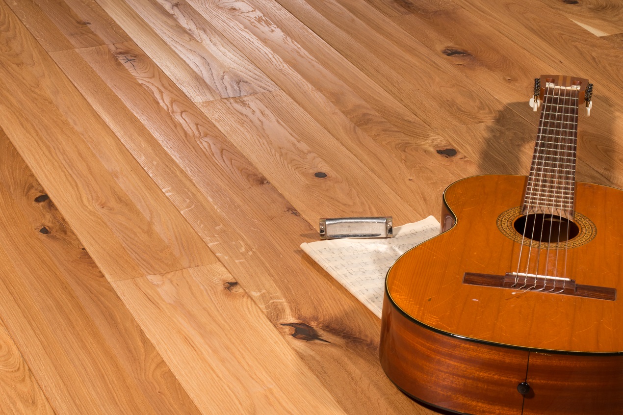 Tölgy klasszikus Wave Tölgy klasszikus Wave svédpadló